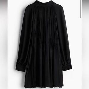 H&M Black Tie Neck Plissé Dress
